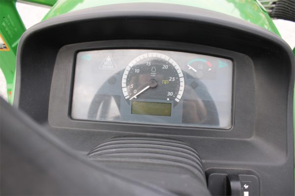2019 John Deere 4044M Tractor 247 hours - Image 6