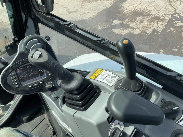 2021 Bobcat E35 Backhoe 140 hours Mini Excavator - Image 7