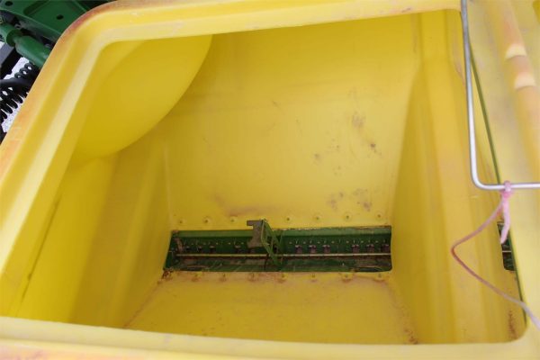 2012 John Deere 1990 Air Seeder - Image 4