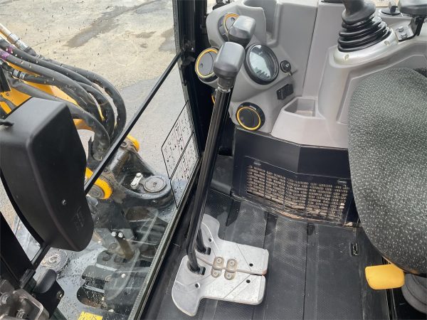 2021 JCB 35Z-1 Mini Excavator 430 hours - Image 16