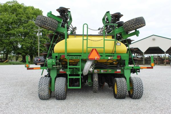 2012 John Deere 1990 Air Seeder - Image 38