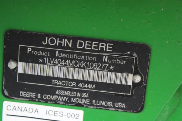 2019 John Deere 4044M Tractor 247 hours - Image 3
