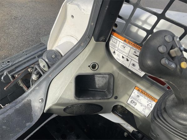2018 Bobcat T630 Skid Steer 1380 hours - Image 7