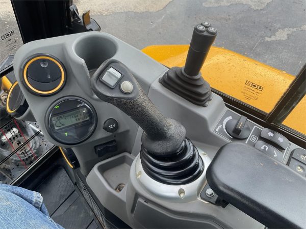 2021 JCB 35Z-1 Mini Excavator 430 hours - Image 13