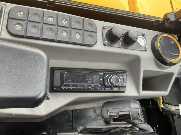 2021 JCB 35Z-1 Mini Excavator 430 hours - Image 12