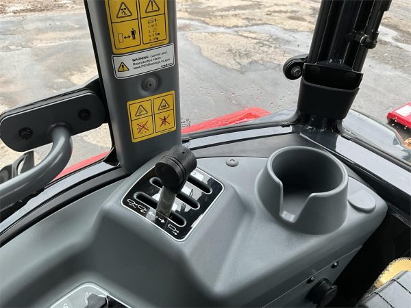 2018 Massey Ferguson 1735M Tractor  315 hours - Image 35