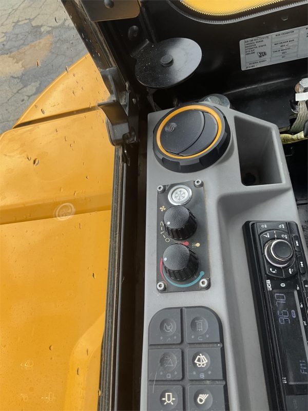2021 JCB 35Z-1 Mini Excavator 430 hours - Image 11