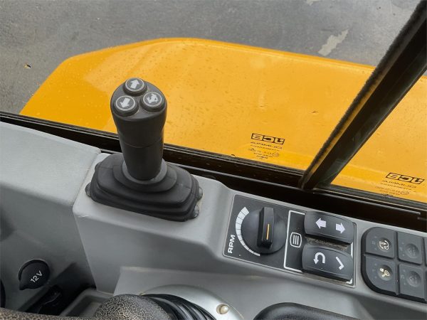 2021 JCB 35Z-1 Mini Excavator 430 hours - Image 9