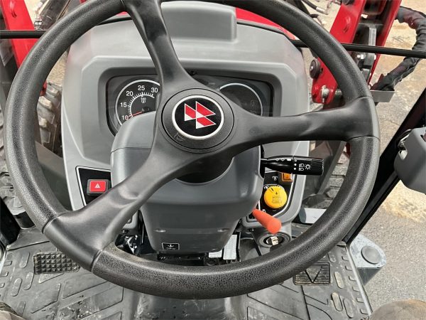 2018 Massey Ferguson 1735M Tractor  315 hours - Image 31