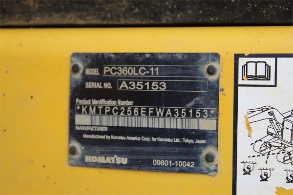 2015 Komatsu PC360 LC-11 Excavator - Image 5