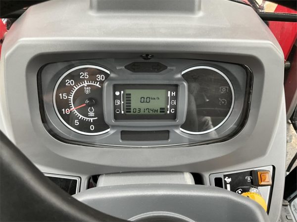 2018 Massey Ferguson 1735M Tractor  315 hours - Image 30