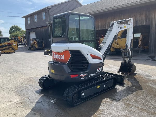 2021 Bobcat E35 Backhoe 140 hours Mini Excavator - Image 38
