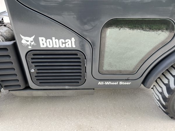 2014 Bobcat Skid Steers Toolcat 5600 4X4 Tier 4  Series-G - Image 11