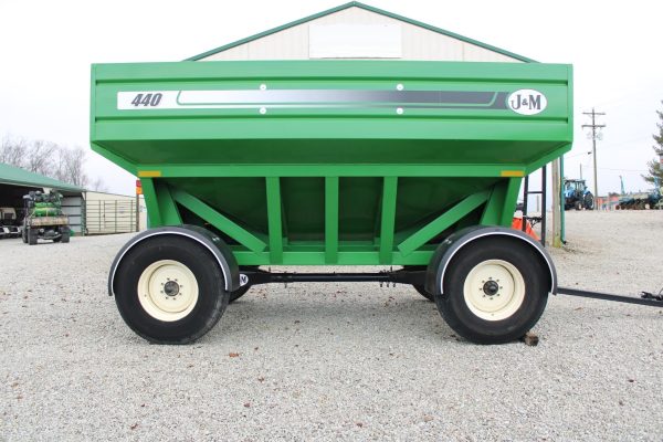 2015 J&M 440SD Gravity Wagon - Image 6