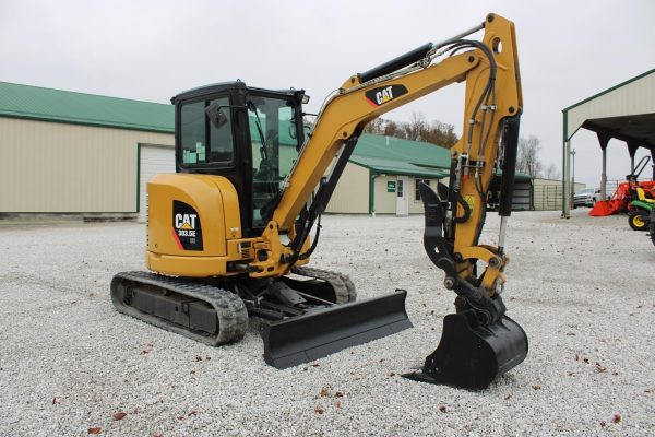 2019 Caterpillar 303.5E2 CR Mini Excavator 611 hours - Image 30
