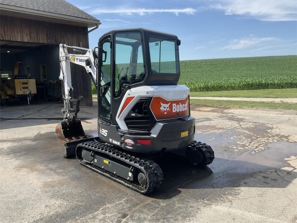 2021 Bobcat E35 Backhoe 140 hours Mini Excavator - Image 36