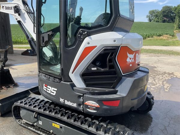2021 Bobcat E35 Backhoe 140 hours Mini Excavator - Image 35