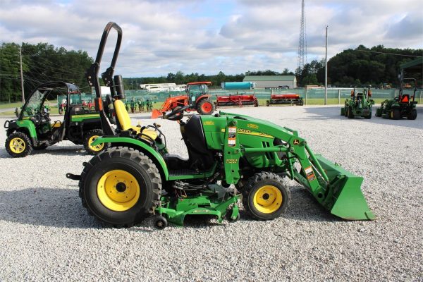 2010 John Deere 2520 Tractor 397 hours - Image 33