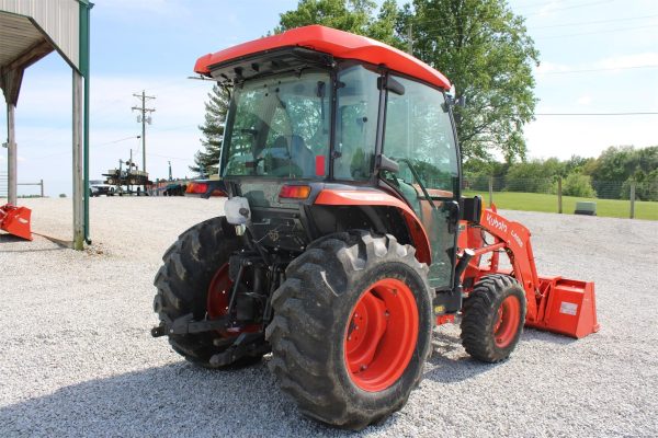 2021 Kubota L3560 Tractor 333 hours - Image 32