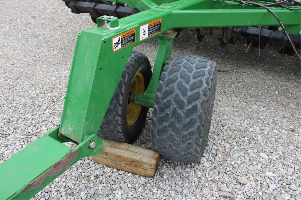 2014 John Deere 1590 Drill - Image 30