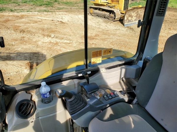 2006 Caterpillar 304C CR Mini Excavator 3245 hours - Image 9